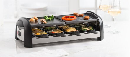 Etagère voor verwarmde gerechten en snacks, zwart en compact design.