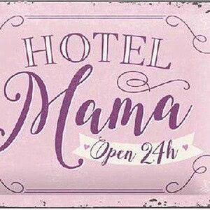 Nostalgic Art metalen wandbord met reli?f Hotel Mama Open 24h 15 x 20 cm
