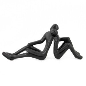 Beeld van een zittend koppel zwart